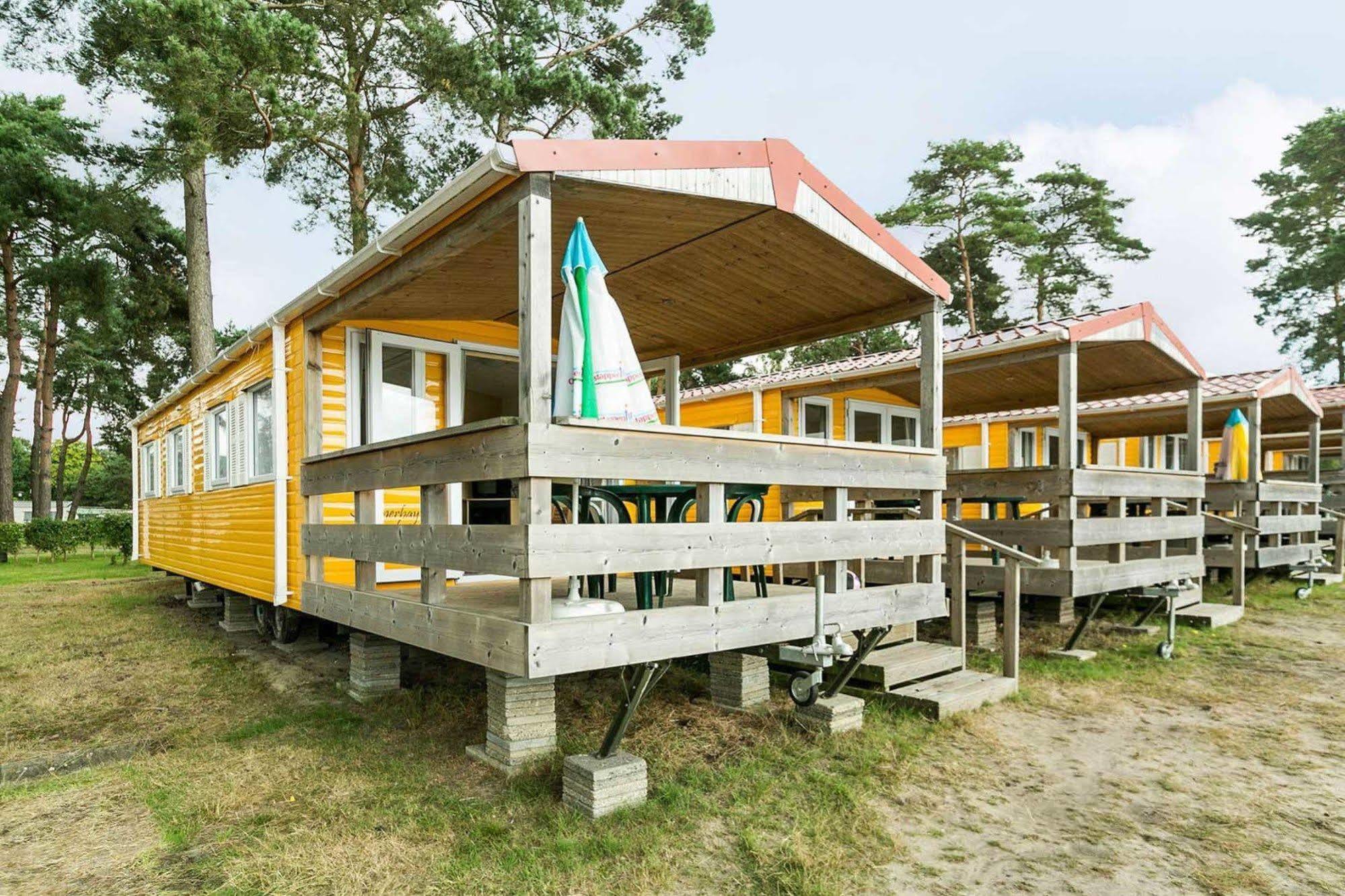 Oostappen Vakantiepark Droomgaard Kaatsheuvel Exterior foto